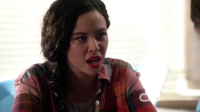 VampireDiariesWorld-dot-org_StarCrossedS01E06-0517.jpg