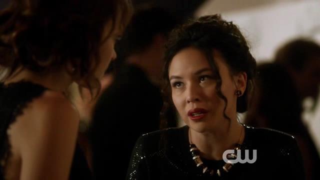 VampireDiariesWorld-dot-org_StarCrossedS01E06-1003.jpg