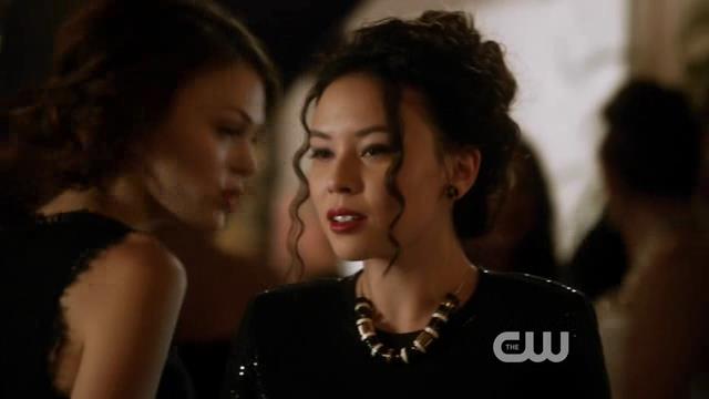 VampireDiariesWorld-dot-org_StarCrossedS01E06-1023.jpg