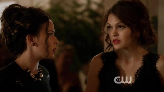 VampireDiariesWorld-dot-org_StarCrossedS01E06-1033.jpg