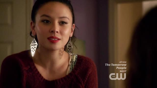 VampireDiariesWorld-dot-org_StarCrossedS01E06-2045.jpg