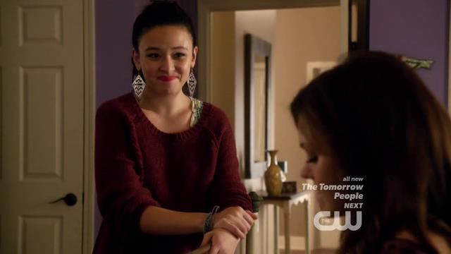 VampireDiariesWorld-dot-org_StarCrossedS01E06-2061.jpg