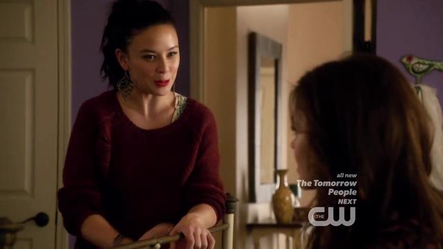 VampireDiariesWorld-dot-org_StarCrossedS01E06-2073.jpg