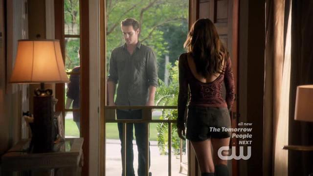 VampireDiariesWorld-dot-org_StarCrossedS01E06-2114.jpg