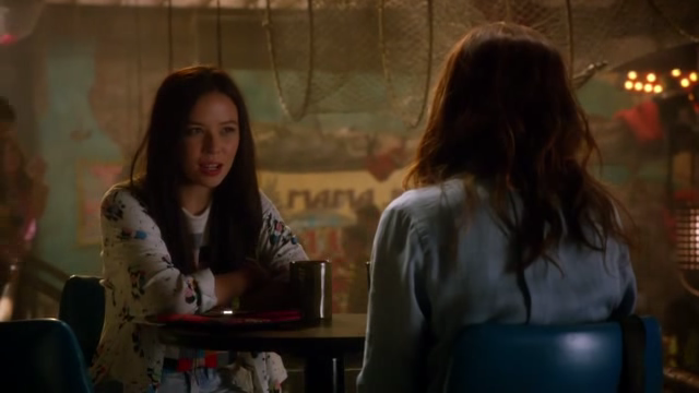 VampireDiariesWorld-dot-org_StarCrossedS01E070269.png