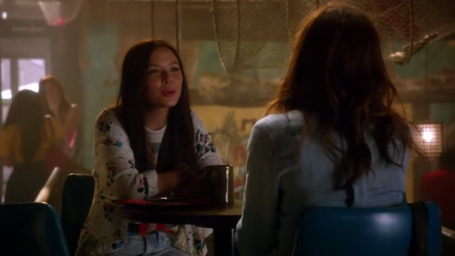 VampireDiariesWorld-dot-org_StarCrossedS01E070273.png