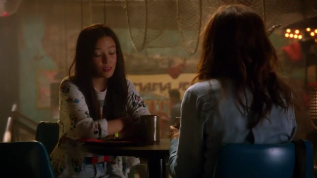 VampireDiariesWorld-dot-org_StarCrossedS01E070297.png