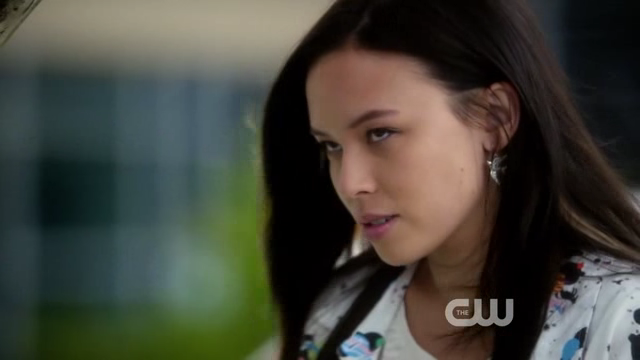 VampireDiariesWorld-dot-org_StarCrossedS01E071157.png
