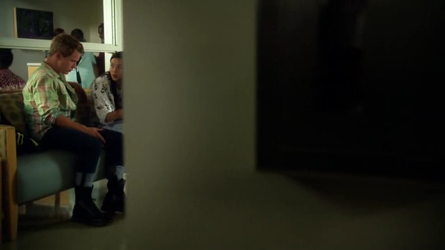 VampireDiariesWorld-dot-org_StarCrossedS01E071578.png