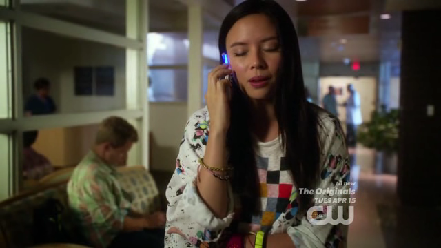 VampireDiariesWorld-dot-org_StarCrossedS01E071620.png
