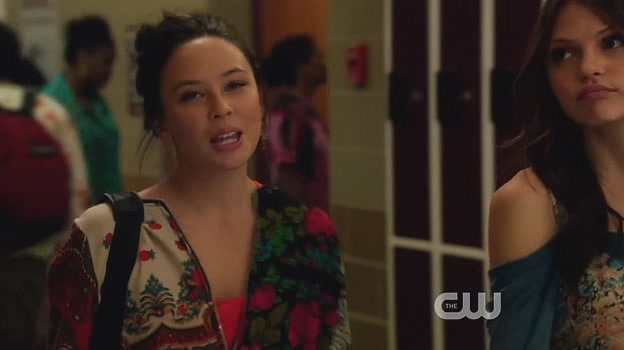 VampireDiariesWorld-dot-org_StarCrossedS01E08-0333.jpg