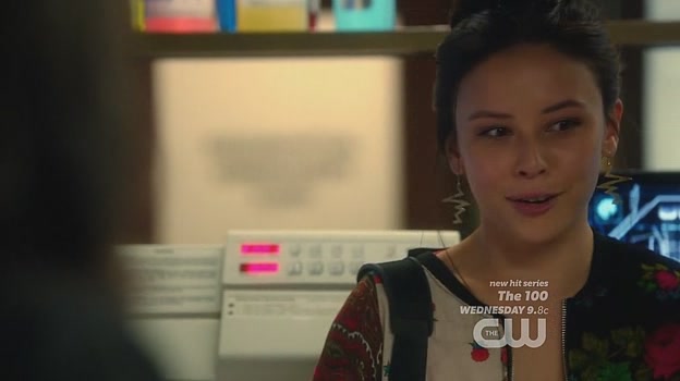 VampireDiariesWorld-dot-org_StarCrossedS01E08-0874.jpg