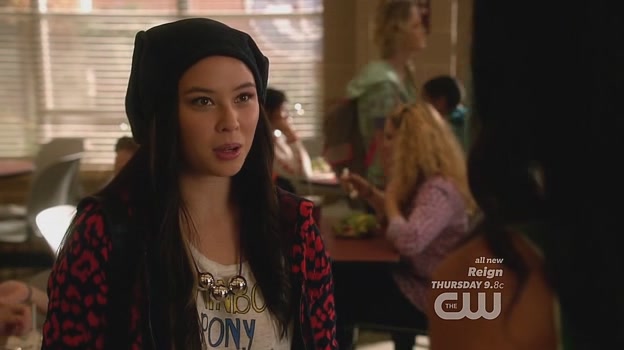 VampireDiariesWorld-dot-org_StarCrossedS01E08-1183.jpg