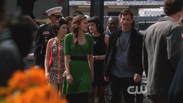 VampireDiariesWorld-dot-org_StarCrossedS01E08-1283.jpg