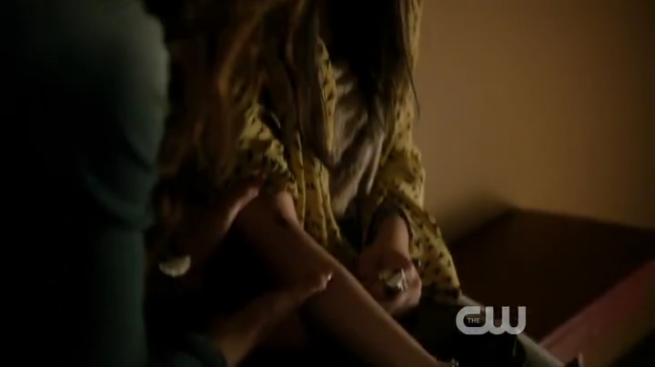 VampireDiariesWorld-dot-org_StarCrossed-S01E10-0860.jpg VampireDiariesWorld-dot-org_StarCrossed-S01E10-0860.jpg