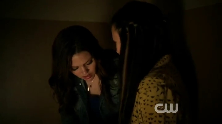VampireDiariesWorld-dot-org_StarCrossed-S01E10-0861.jpg VampireDiariesWorld-dot-org_StarCrossed-S01E10-0861.jpg