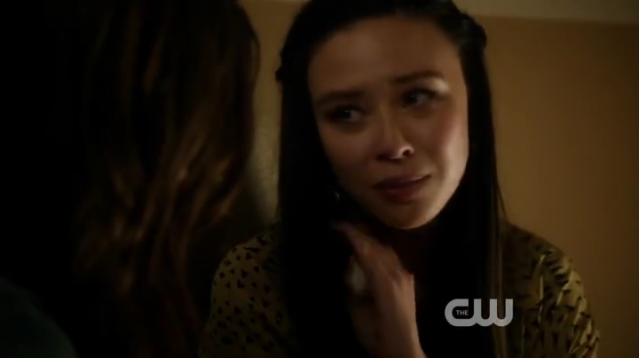 VampireDiariesWorld-dot-org_StarCrossed-S01E10-0887.jpg VampireDiariesWorld-dot-org_StarCrossed-S01E10-0887.jpg