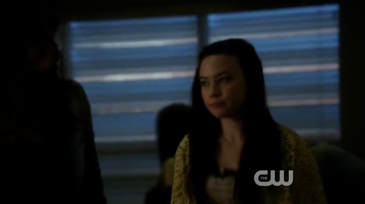 VampireDiariesWorld-dot-org_StarCrossed-S01E10-1062.jpg VampireDiariesWorld-dot-org_StarCrossed-S01E10-1062.jpg