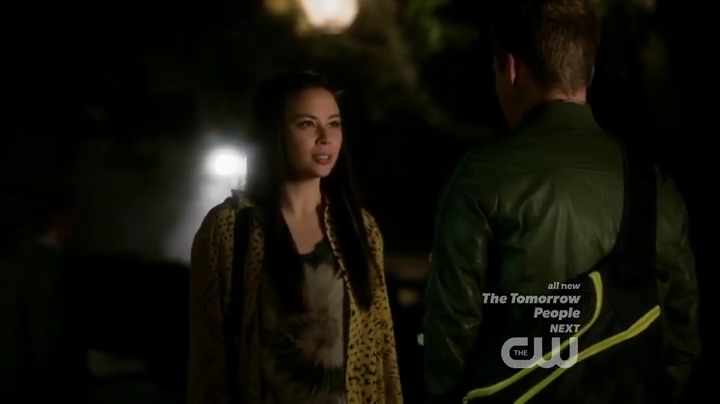 VampireDiariesWorld-dot-org_StarCrossed-S01E10-1747.jpg