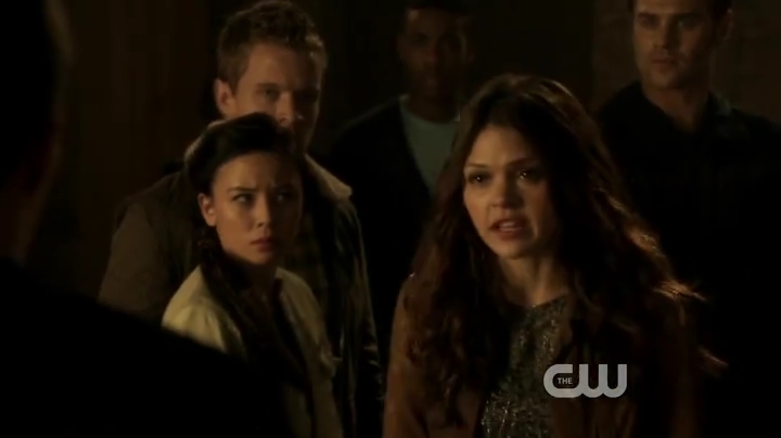 VampireDiariesWorld-dot-org_StarCrossed-S01E13-1635.jpg