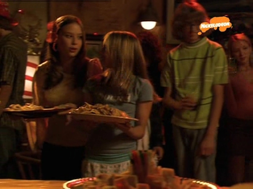 VampireDiariesWorld_dot_nl-UnfabulousS01E01-915.jpg