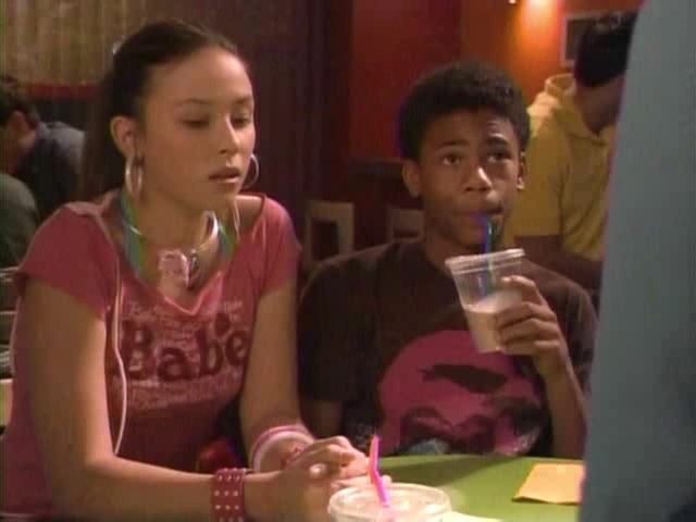 VampireDiariesWorld_dot_nl-UnfabulousS01E01-467.jpg VampireDiariesWorld_dot_nl-UnfabulousS01E01-467.jpg