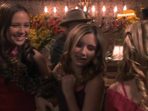 VampireDiariesWorld_dot_nl-UnfabulousS01E13-878.jpg