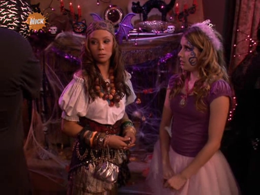 VampireDiariesWorld_dot_nl-UnfabulousS02E08-1242.jpg