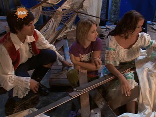 VampireDiariesWorld_dot_nl-UnfabulousS02E11-1055.jpg