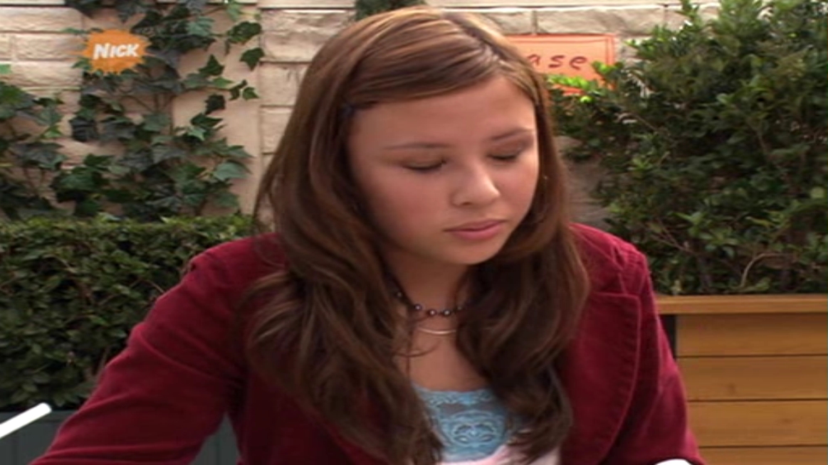 VampireDiariesWorld_dot_nl-UnfabulousS02E130352.jpg