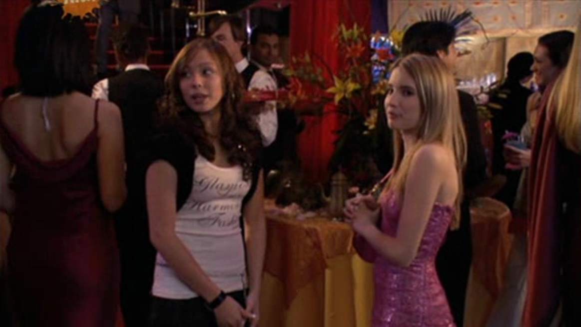 VampireDiariesWorld_dot_nl-UnfabulousS02E141021.jpg