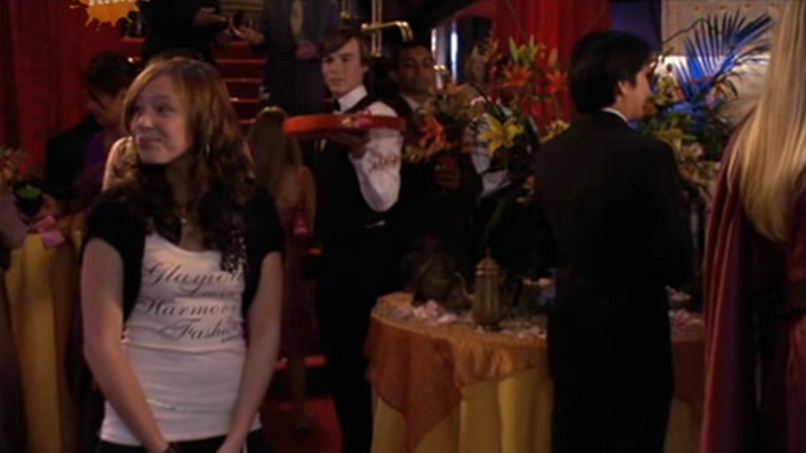 VampireDiariesWorld_dot_nl-UnfabulousS02E141025.jpg