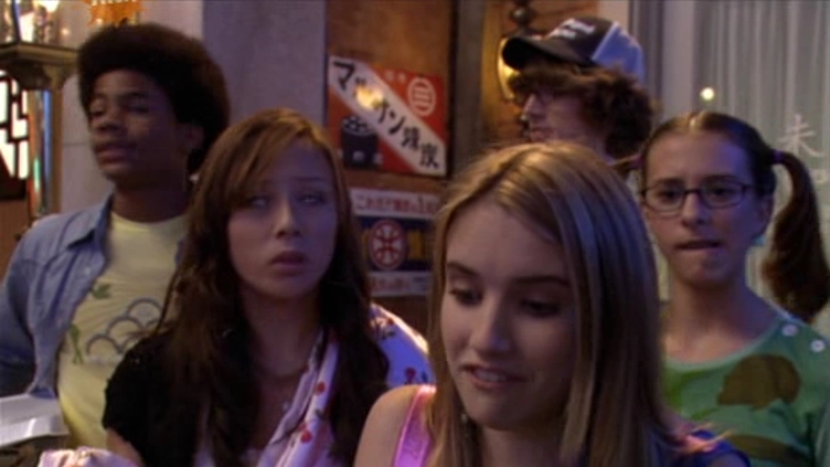 VampireDiariesWorld_dot_nl-UnfabulousS02E150602.jpg