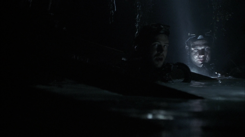 VampireDiariesWorld-dot-org_Below2806.jpg