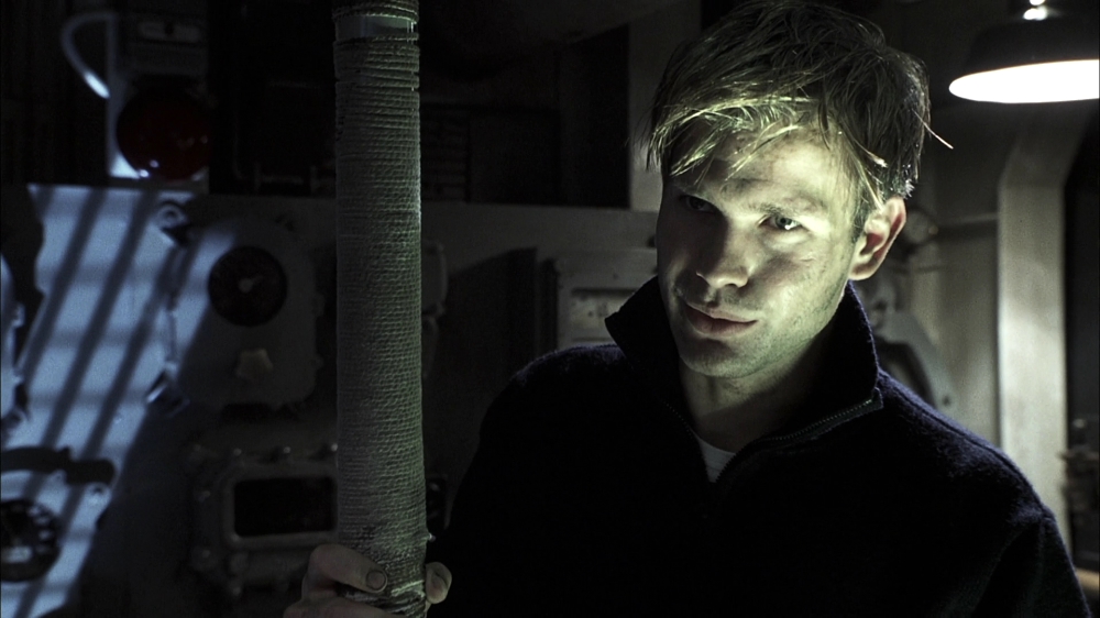 VampireDiariesWorld-dot-org_Below3760.jpg