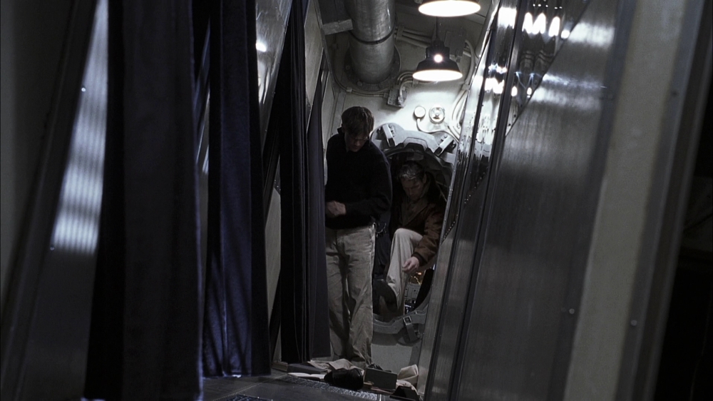 VampireDiariesWorld-dot-org_Below4274.jpg