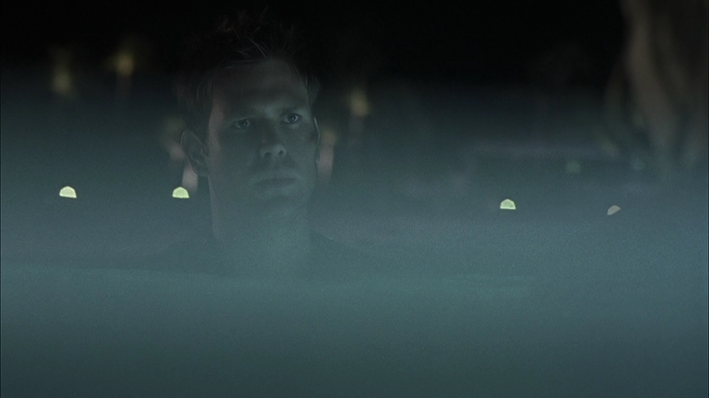 VampireDiariesWorld-dot-org_BlueCrush4184.jpg