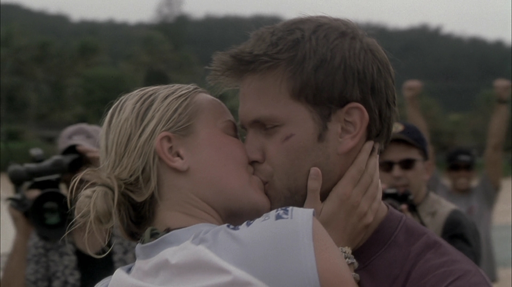 VampireDiariesWorld-dot-org_BlueCrush5679.jpg