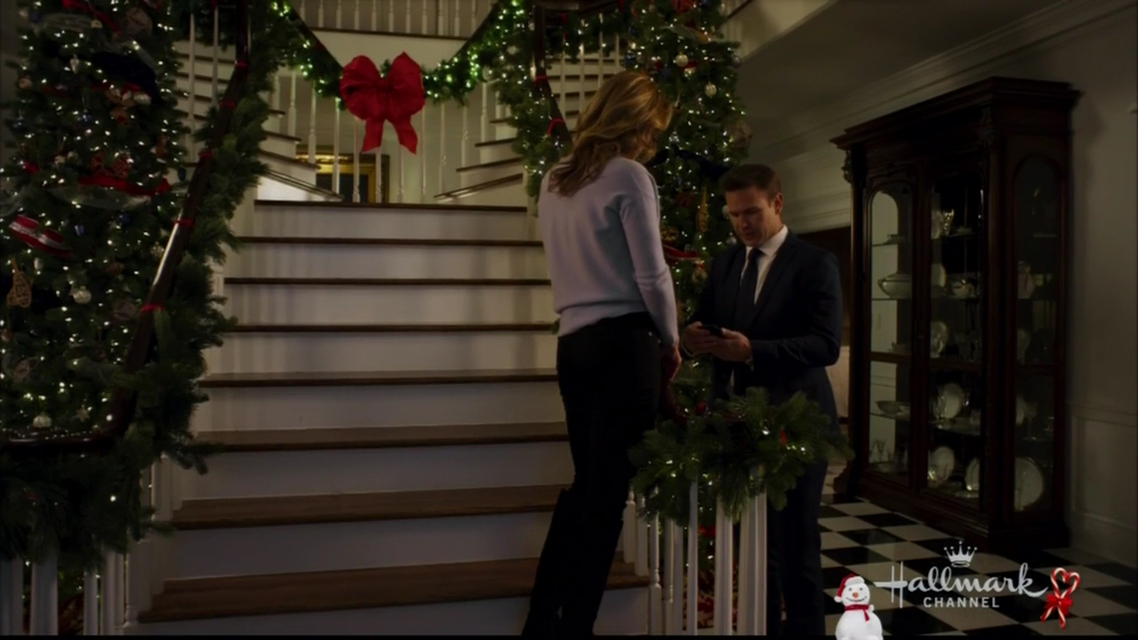 VampireDiariesWorld-dot-nl_ChristmasWishesAndMistletoeKisses04466.jpg