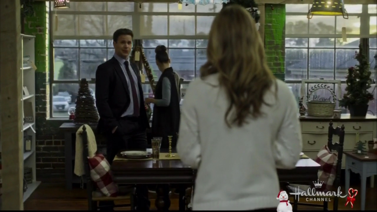 VampireDiariesWorld-dot-nl_ChristmasWishesAndMistletoeKisses04899.jpg