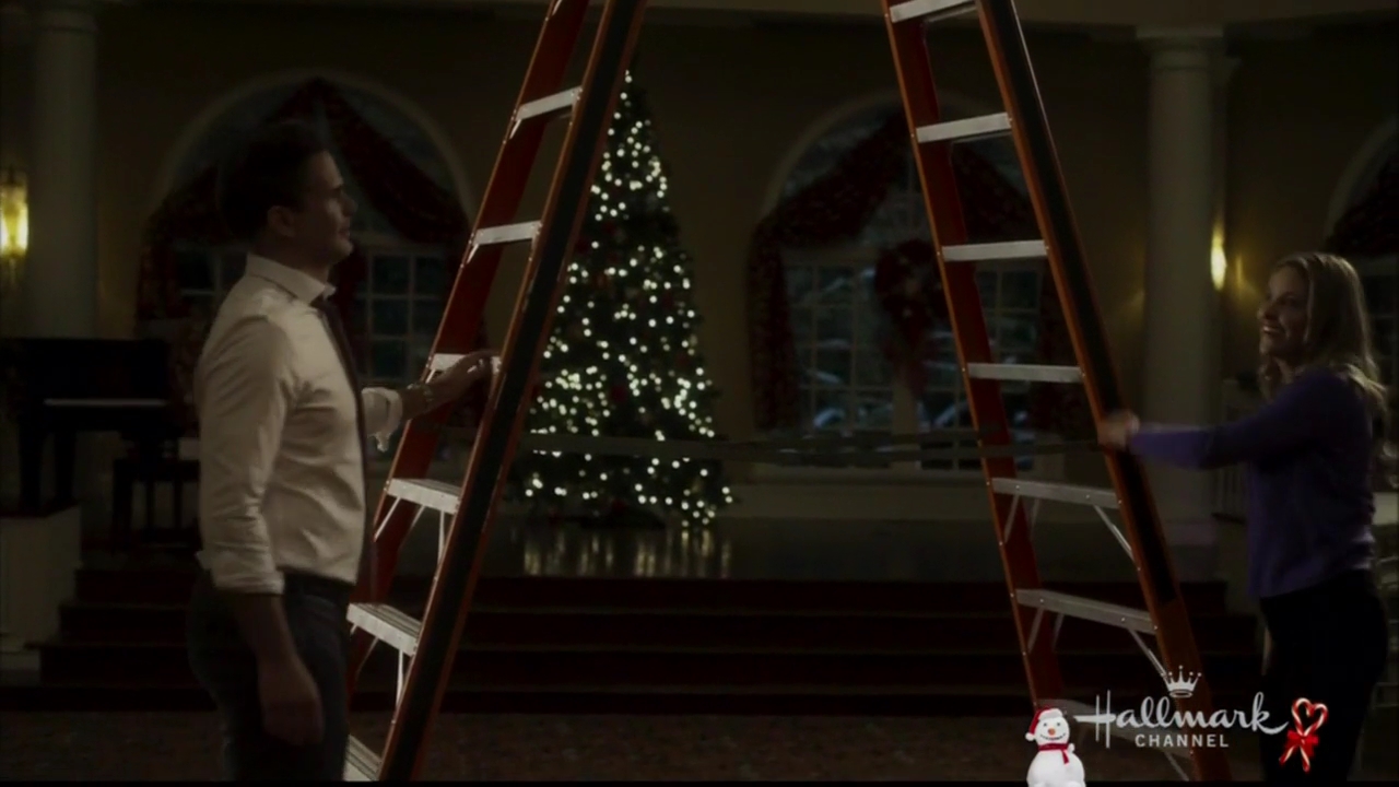 VampireDiariesWorld-dot-nl_ChristmasWishesAndMistletoeKisses05972.jpg
