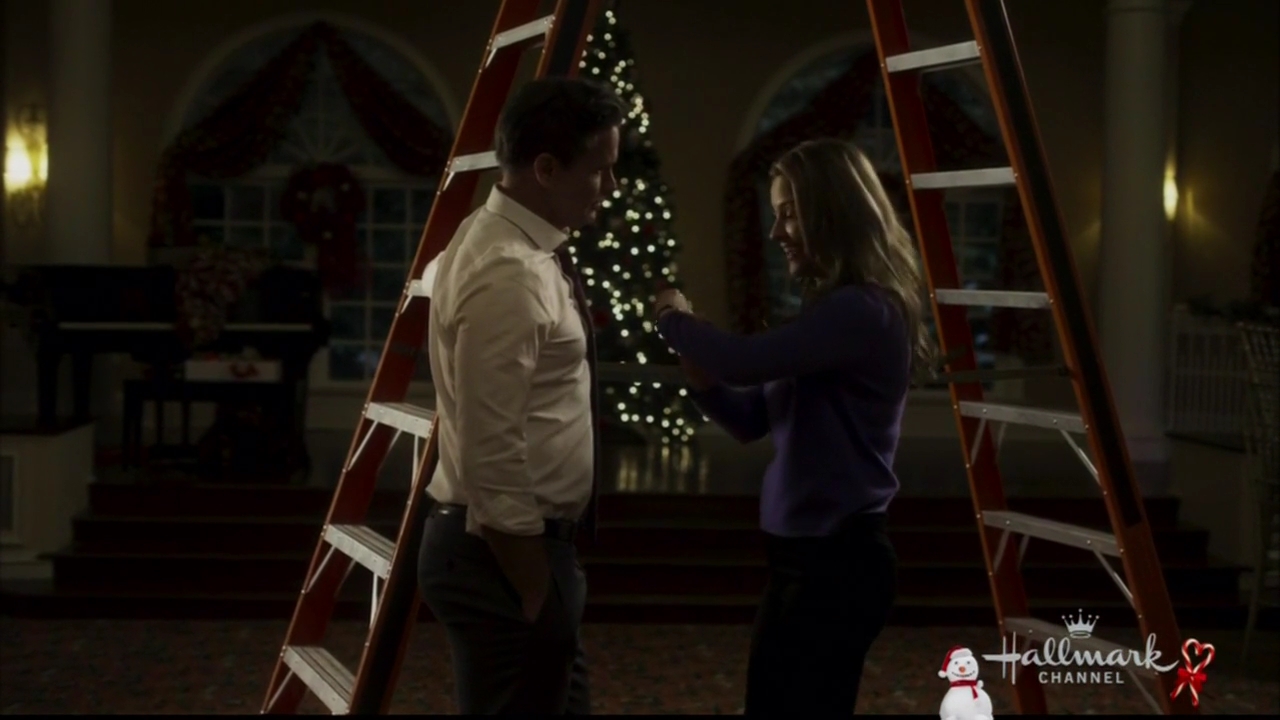 VampireDiariesWorld-dot-nl_ChristmasWishesAndMistletoeKisses05981.jpg