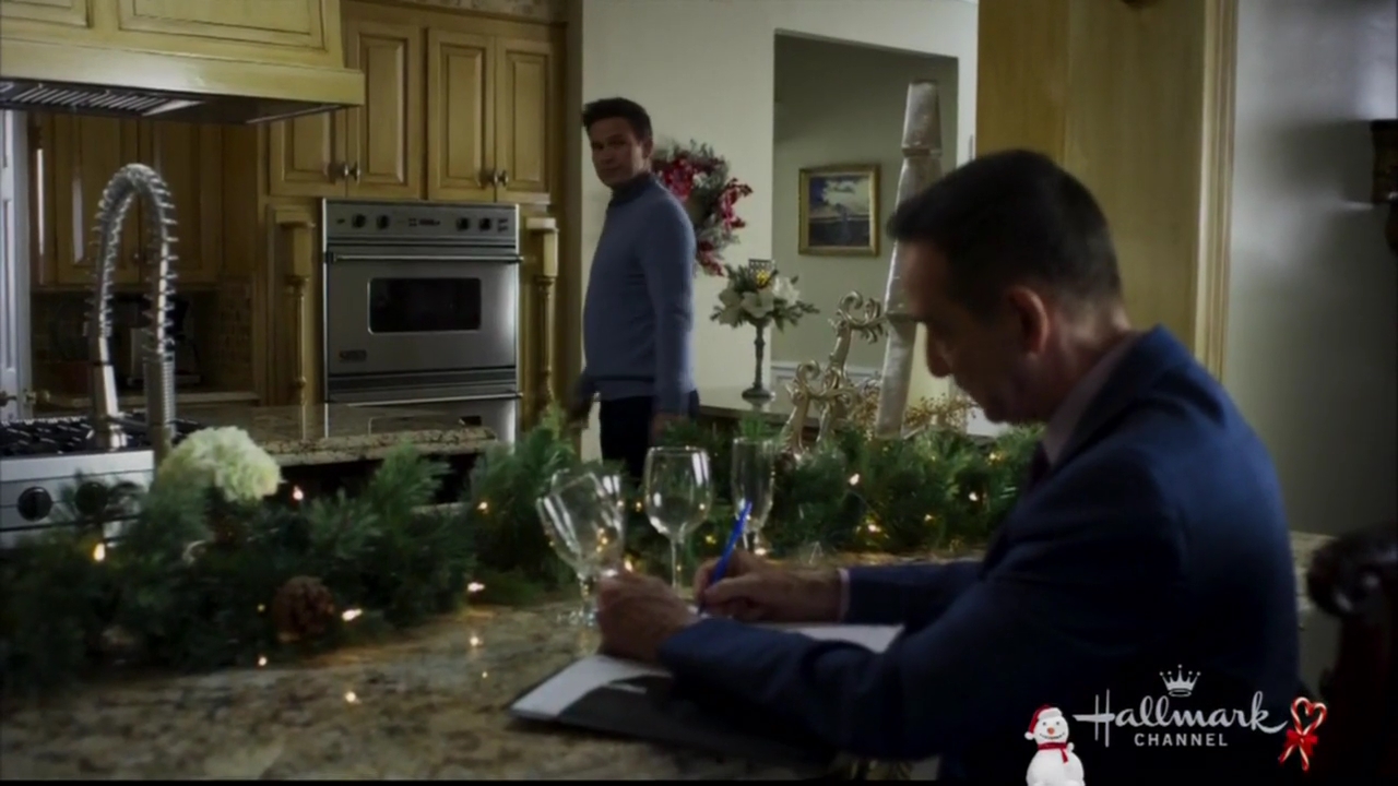 VampireDiariesWorld-dot-nl_ChristmasWishesAndMistletoeKisses06132.jpg VampireDiariesWorld-dot-nl_ChristmasWishesAndMistletoeKisses06132.jpg