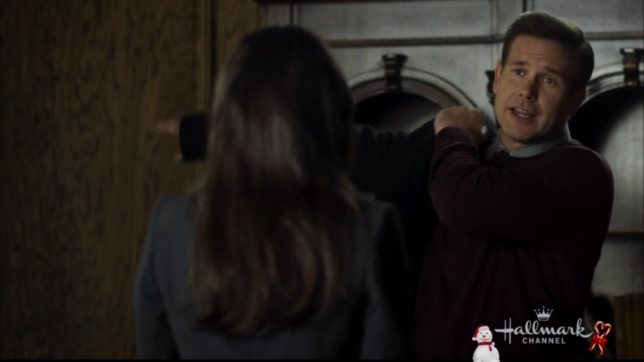 VampireDiariesWorld-dot-nl_ChristmasWishesAndMistletoeKisses06647.jpg