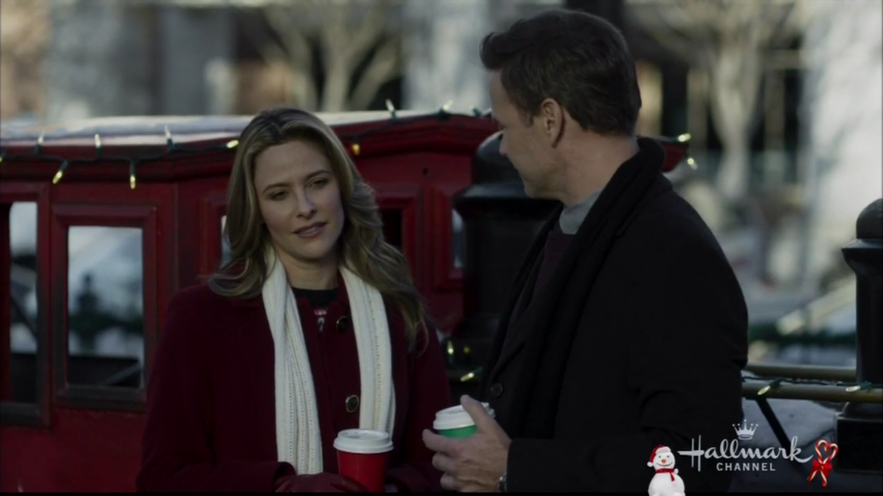 VampireDiariesWorld-dot-nl_ChristmasWishesAndMistletoeKisses06676.jpg
