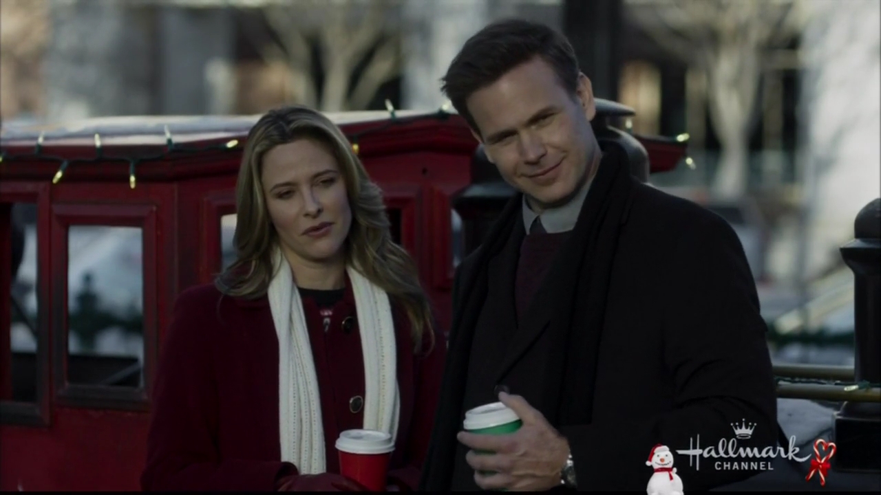VampireDiariesWorld-dot-nl_ChristmasWishesAndMistletoeKisses06677.jpg