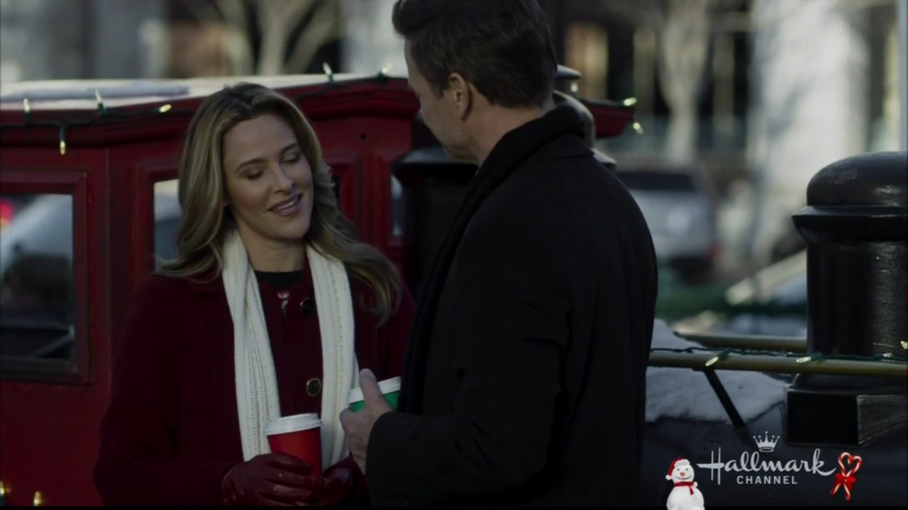 VampireDiariesWorld-dot-nl_ChristmasWishesAndMistletoeKisses06701.jpg