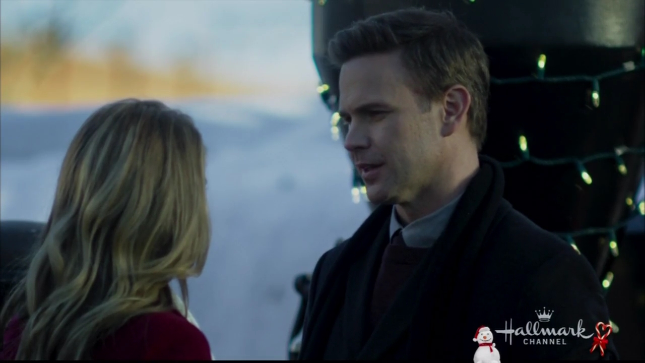 VampireDiariesWorld-dot-nl_ChristmasWishesAndMistletoeKisses06717.jpg
