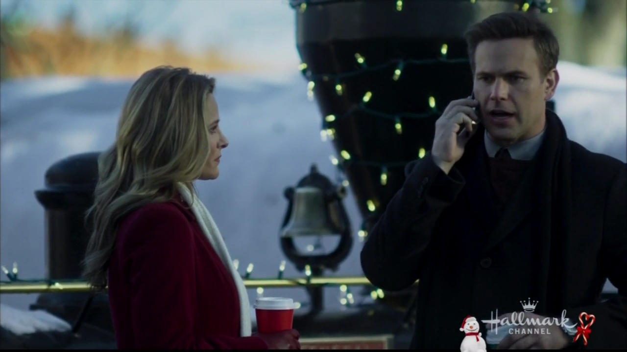 VampireDiariesWorld-dot-nl_ChristmasWishesAndMistletoeKisses06732.jpg