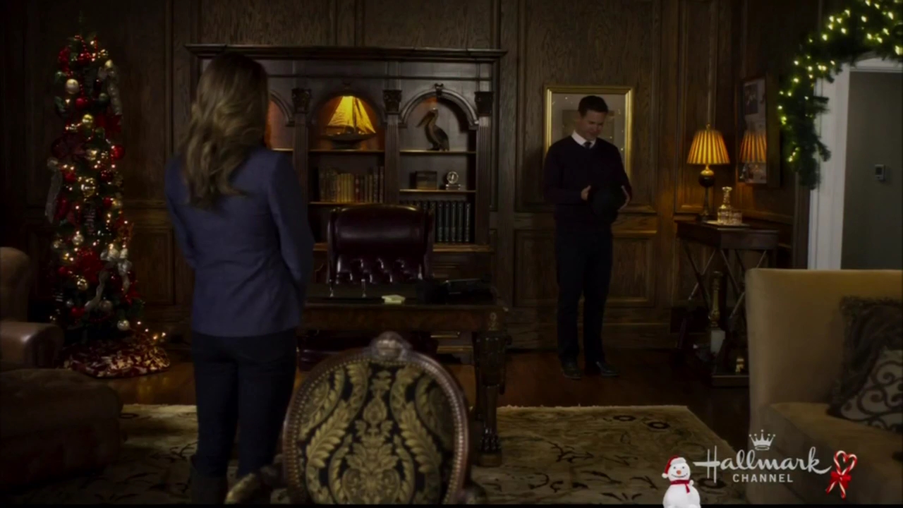 VampireDiariesWorld-dot-nl_ChristmasWishesAndMistletoeKisses07282.jpg